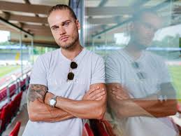 #rurik gislason #iceland national team #iceland nt #wc2018 #wc18 #wc lb #hair goals #man bun. Nach Instagram Hype Rurik Gislason Uber Die Verruckteste Zeit Seines Lebens