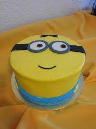 Diy minion party ideas for a birthday party. Minion Cake Cake By Michelle Cakesdecor