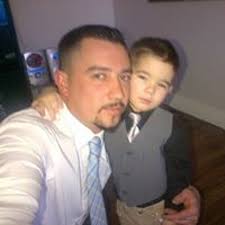 Stream Mark Moreira music