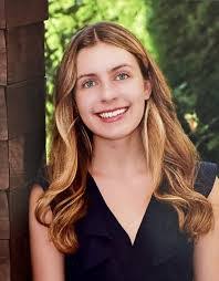 Sarah Prill's Instagram, Twitter & Facebook