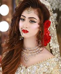 Bride Style By Kashees Pakistani Bridal Hairstyles Bridal Makeup Images Pakistani Bridal Makeup