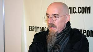 Brian Azzarello: «Cualquier personaje es más interesante sin continuidad»