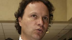 Alfonso de Urresti celebró su "derrota al centralismo"