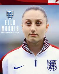 Ella Morris's Instagram, Twitter & Facebook