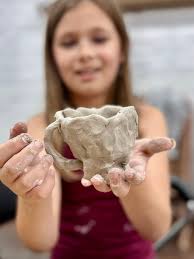 Sewing classes in downtown Newport?