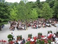 Der biergarten beim aumeister, am rande des englischen gartens liegt wunderschön. Biergarten Munchen Zum Aumeister