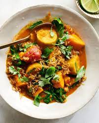 Nyt Cooking On Instagram Here S How To Make Yewande Komolafe S Yam And Plantain Curry With Crispy Shallots And To Watch African Cooking Nyt Cooking Cooking
