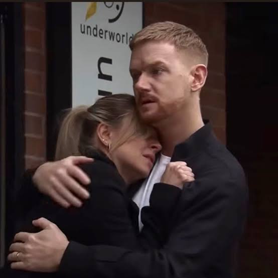 Coronation Street fans figure out what Sarah and Gary are hiding after  affair speculation - Manchester Evening News