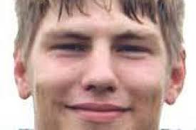 Football: RCW records 12 sacks in 14-7 win