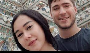 Aura kasih ngedance bikin gagal fokus. Confide In Aura Of Love About His Divorce Starting With Eryck Amaral Choosing To Leave Indonesia Archyde
