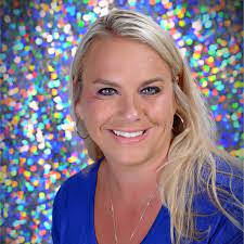 Kathy Rinker's Instagram, Twitter & Facebook