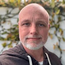 Tyler Grinnell's Instagram, Twitter & Facebook