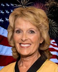 📣 We join in celebrating National Family Week proclaiming with one voice  that Family is a Gift! Update your profile photo using our official frame  and let us all proudly declare that