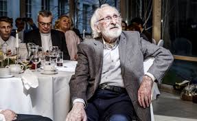 Zanim zaczął studiować w warszawskiej państwowej wyższej szkole teatralnej był studentem politechniki w gliwicach. Aktor Pana Boga Franciszek Pieczka Konczy 91 Lat Wyjatkowy Prezent Dla Aktora Dzis W Telewizji Gwiazdy Maxxx News Rmf Maxxx
