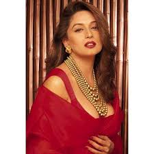 Madhuri dixit is the true queen of bollywood. Madhuri Dixit Hot Sexy Photos