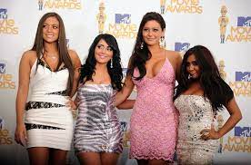 Jersey shore is an american reality television series which ran on mtv from december 3, 2009 to december 20, 2012 in the united states. How Old Is The Cast Of Jersey Shore And How Old Were They When They Started The Show