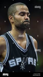 Tony parker nba hi-res stock photography and images