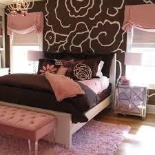 Browse bedroom decorating ideas and layouts. Girl Pink And Brown Bedroom Ideas Novocom Top