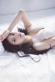 上坂すみれの水着グラビア画像112枚 | エロネタ画像庫