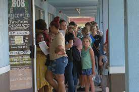 Only true fans will be able to answer all 50 halloween trivia questions correctly. Hundreds Line Up To Have Florida Chiropractor Sign Mask Opt Out Forms For Schoolchildren