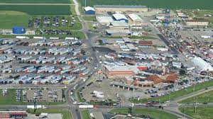 Get Inspired Iowa Tourism Map Travel Guide Things To Do Parking Lot Party Big Trucks Iowa