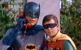 Kinder lieben es, sich zu verkleiden ‒ besonders zu halloween. Die 26 Besten Ideen Zu Batman Kostum Selber Machen Batman Kostum Selber Machen Batman Kostum Halloween Kostum Selber Machen