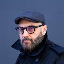 Noe Baez (@noemills)