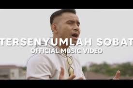 *) dm ku tak peduli g f apa saja yang kuinginkan em g kamu rela aa. Chord Gitar Tersenyumlah Sobat Judika Bangka Sonora Id