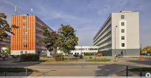 Dawny budynek hotelu pracowniczego ze elwro. Urzad Skarbowy Wroclaw Fabryczna Ul Ostrowskiego Aleksandra Wroclaw Zdjecia