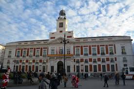 Complejo de la moncloa 4.5 km. Real Casa De Correos En La Puerta Del Sol Mirador Madrid