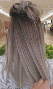 Grey Platinum Ombre Hair Styles Cool Hair Color Hair Color Balayage