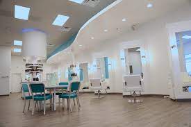 Zoe grace salonעובד ספרים, סלוני יופי פעילויות. Salon Tour Zoe Grace Salon