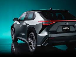 Epa estimates not available at time of posting. Toyota Unveils New Electric Suv The Bz4x Plans 15 Models By 2025