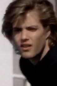 Ruby in Paradise Reviews