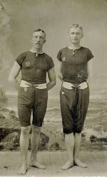 19th Century Swimsuits In The 1800s A History Of Women's Swimwear Fashion History Timeline