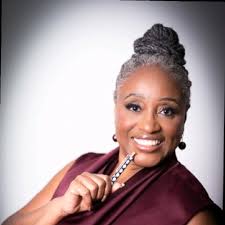 Realized today marks year 5! Crazy how this time has flown. Grateful for  growth and so many amazing opportunities. The best part though…is  connecting with so many people!! I love that! |