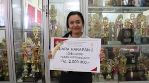 Pariwisata bali sendiri menyumbang 40% dari devisa pariwisata nasional sebesar 7,6 miliar dolar as yang setara sekitar rp100 triliun, katanya. Smk Pariwisata Harapan Smk Pariwisata Harapan Bermutu Bekualitas Dan Disiplin