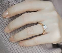 Rose gold, increasingly popular as a choice in specialized jewelry, is a gold and copper alloy. Choosing The Perfect Gold Engagement Ring Yellow Gold White Gold Or Rose Gold Zillion