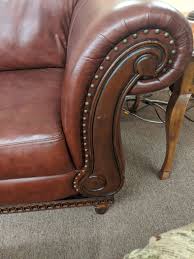 They give perfect accent for a show that strives for the class and elegance. Decoro Leather Sofa Loveseat Delmarva Furniture Consignment