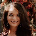 Whitney Tapp's Instagram, Twitter & Facebook