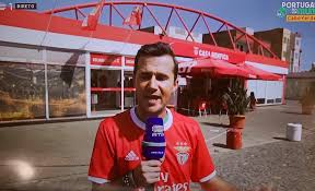Please remember to share it with your friends if you like. Controversy Between Rtp1 And Fc Porto Director Of Communication Criticizes Use Of Benfica Sweater During Direct Current Portugal S News