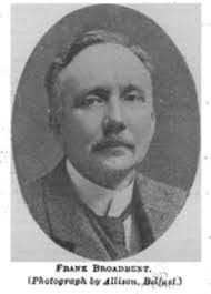 Bertie Walton's Instagram, Twitter & Facebook