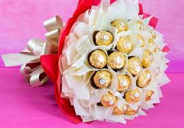 Buket coklat/bouquet coklat,buket snack,bucket snack,buket coklat. Selain Bunga 7 Barang Ini Juga Bisa Dijadikan Buket Cantik