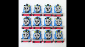 Jazz up your cupcakes with edible shapes or add a special touch with a personalised cake topper. Decorations Cake Toppers Thomas The Tank Engine Edible Wafer Stand Up Cupcake Toppers Decorations 611 Cake Toppers