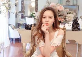 ยิ่งโตยิ่งสวย ตอน1 ดาราวาไรตี้โพล โพลเด็ดของคนดัง พิธีกรสุดแซ่บ กิ๊ฟ. 89ynig8oxpdk5m