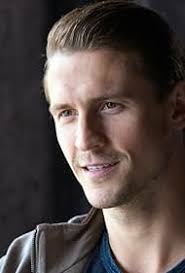 Kingdom" Take Pills (TV Episode 2016)