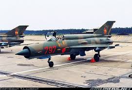 Erste exportversion war die zweite serie der. Pin Von Bsimpson Auf Mikoyan Gurevich Mig 21 Fishbed East Germany Luftstreitkrafte Kampfflugzeuge Dusenjager