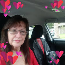 Hoy y siempre: que rico es poder decir que yo soy puertorriqueña!!!!  🇵🇷💙Que todo el mundo lo sepa porque cuando esa bandera sube, a todos se  nos infla el pecho!!! Yo sigo