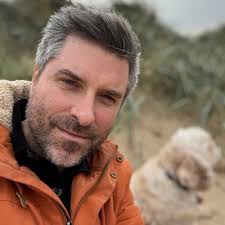 Barton St. Wine Bar (@bartonwinebar)