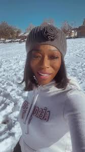 Use past moments of joy to help you get to your next moment of joy!  #snowday❄️ #nolagirl #motivation